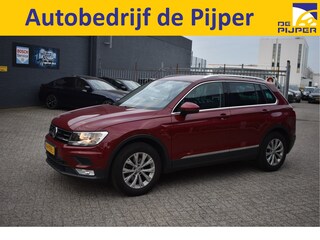Volkswagen Tiguan 1.4 TSI ACT Connected Series, ORGINEEL NEDERLANDSE AUTO , ZELF NIEUW GELEVERD,NATIONALE AUTOPAS, BOEKJES