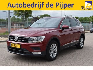 Volkswagen Tiguan 1.4 TSI ACT Connected Series, ORGINEEL NEDERLANDSE AUTO , ZELF NIEUW GELEVERD,NATIONALE AUTOPAS, BOEKJES