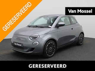 Fiat 500 e 42 kWh La Prima | Climate Control / ECC | Licht metalen velgen 17 inch | Cruise control Standaard | Navigatie |  Lederen bekleding beige | Stoelverwarming | LED koplampen | Park Distance Control voor en achter | Achteruitrijcamera |