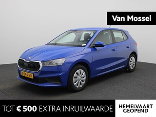 Skoda Fabia 1.0 TSI Ambition | Airconditioning | Cruise control Standaard | LED koplampen | Park Distance Control achter |