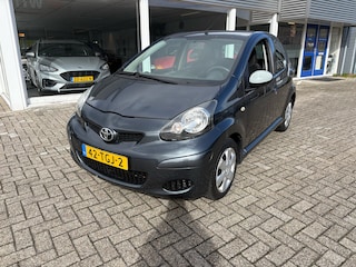 Toyota Aygo 1.0 12V Now
