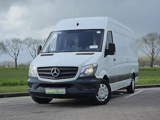 Mercedes-Benz Sprinter 310