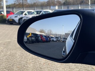 Toyota C-HR 1.8 Hybrid Style Ultimate