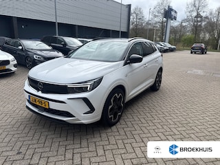 Opel Grandland 1.2 Turbo Ultimate | Achteruitrijcamera | Alcantara bekleding | Apple Carplay/Android Auto|telefoonintegratie premium