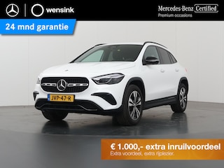 Mercedes-Benz GLA 250 e Luxury Line | Trekhaak | Multibeam | Getint glas | Widescreen | Stoelverwarming |