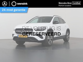 Mercedes-Benz GLA 250 e Luxury Line | Trekhaak | Multibeam | Getint glas | Widescreen | Stoelverwarming |