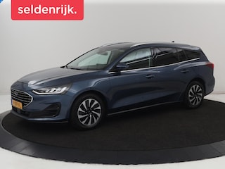 Ford Focus 1.0 EcoBoost Hybrid Titanium Style | Stoelverwarming | Camera | Carplay | Stuurverwarming | Navigatie | Full LED | Park Assist | Climate control | Bluetooth | Cruise control