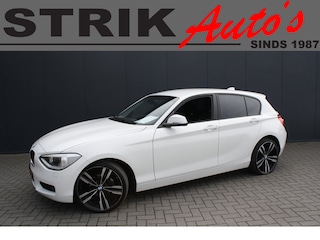 BMW 116d High Executive 5-DEURS - AUTOMAAT -PDC - NAVIGATIE -LEER