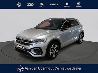 Volkswagen T-Roc 1.5 TSI R-Line | Multimedia | Sportpakket | Camera | 18" | binnenkort beschikbaar