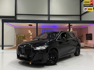 BMW 2-serie Tourer 225e xDrive M-pakket Navi 360° Camera Leder Acc Clima Carplay Stoelverw.