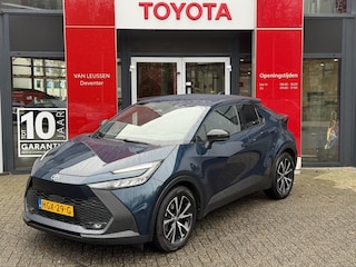 Toyota C-HR 1.8 Hybrid 140 Dynamic NL-AUTO APPLE/ANDROID CARPLAY KEYLESS BSM LM PRK SNSR V+A CAMERA