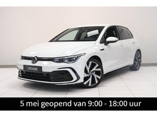 Volkswagen Golf 1.5 eTSI R-Line | Camera | Adaptieve Cruise | Matrix LED | Winter pakket |