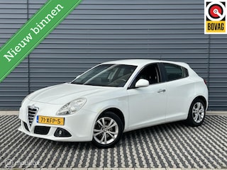 Alfa Romeo Giulietta 1.4 T Progression | DNA | Cruise