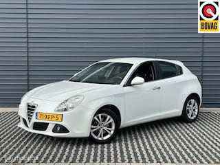 Alfa Romeo Giulietta 1.4 T Progression | DNA | Cruise