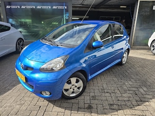 Toyota Aygo 1.0-12V Dynamic Blue | 2E EIGENAAR | 12MND GARANTIE | ANDROID | AIRCO | ELEC RAMEN | LMV |