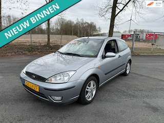 Ford Focus 1.6-16V Trend ZO INGERUILD DUS ZO WEG PRIJSJE