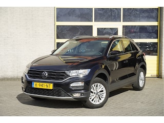 Volkswagen T-Roc 1.5 TSI 150PK! Automaat Style Business BJ2021 Lmv 16" | Led | Pdc | Elek. achterklep | App-Connect | Navi | Climate control | Cruise control | Getint glas