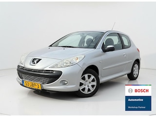 Peugeot 206 1.4 XS AIRCO - CRUISE - NIEUWE APK