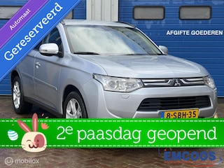 Mitsubishi Outlander 2.0 Intense+ * Airco * Automaat * 7P * Navi *