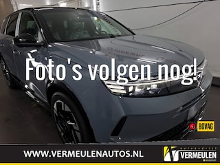 Opel Grandland 1.6 Turbo 195PK Plug-In Hybrid Ultimate Automaat + 20"/ Navi/ Clima/ Ad.Cruise/ Focal-Sound/ Head-Up/ Winterpakket/ Full-LED/ 360Camera/ Trekhaak