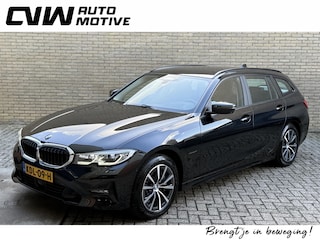 BMW 3-serie Touring 330e 292pk | Sportstoelen | M-stuur | Stoelverwarming | Elektrisch wegklapbare trekhaak | 360 camera | Lederen bekleding | BMW Laser light | Apple CarPlay / Android Auto | Adaptieve cruise | Head up display | Volledig dealeronderhouden