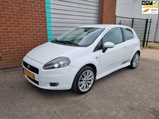 Fiat Punto Grande 1.4 NeroBianco Bj:2009 NAP!