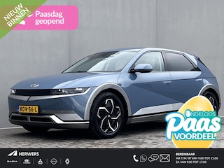 Hyundai Ioniq 5 Lounge 77.4 kWh Automaat / Dealer onderhouden / Fabrieksgarantie tot 01-2028 / SoH 100% / HUD / Warmtepomp / WLTP 507km / CCS snel laden / Camera 360° / Leder / Elektr. stoelen & klep /