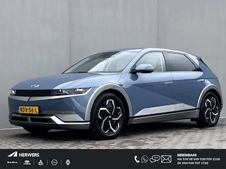 Hyundai Ioniq 5 Lounge 77.4 kWh Automaat / Dealer onderhouden / Fabrieksgarantie tot 01-2028 / SoH 100% / HUD / Warmtepomp / WLTP 507km / CCS snel laden / Camera 360° / Leder / Elektr. stoelen & klep /