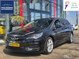 Opel Astra Sports Tourer 1.4 Elegance 146PK AUTOMAAT | Navigatie | Licht metalen velgen | Bose | Parkeersensoren + Camera | Cruise Control
