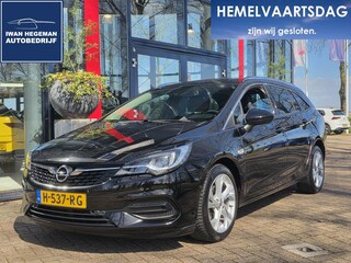 Opel Astra Sports Tourer 1.4 Elegance 146PK AUTOMAAT | Navigatie | Licht metalen velgen | Bose | Parkeersensoren + Camera | Cruise Control