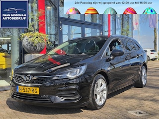 Opel Astra Sports Tourer 1.4 Elegance 146PK AUTOMAAT | Navigatie | Licht metalen velgen | Bose | Parkeersensoren + Camera | Cruise Control