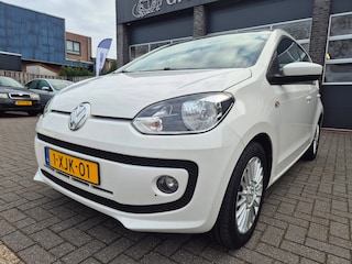 Volkswagen Up 1.0 high up! BlueMotion navigatie pdc