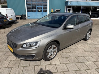 Volvo V60 1.6 T3 Kinetic