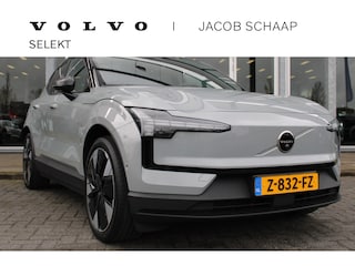 Volvo EX30 Single Motor Extended Range Ultra 69 kWh | 360 C. | Panoramadak | Adapt. Cruise | Verw. Stoel + Stuurwiel | El. Stoelen | 20" LMV | Extra getint glas |