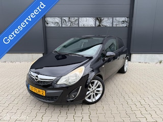 Opel Corsa 1.4-16V Color Edition I NW APK I Cruise C I Airco