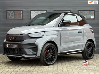 Ligier JS50 Sport Ultimate 11-2025 DEMO ELEKTRISCH 138km ZGAN