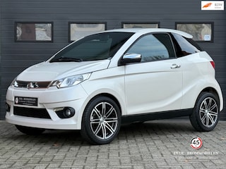 AIXAM Brommobiel Coupé Premium 45km 2017 30dkm NIEUWSTAAT!