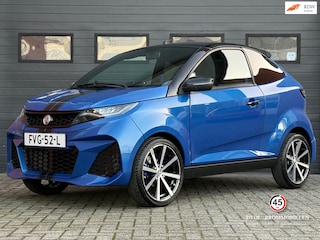 AIXAM Brommobiel Coupé GTI 07-2025 DEMO 600KM CARPLAY ZGAN!