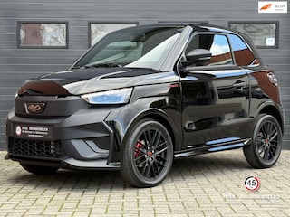 Ligier JS50 Sport Ultimate Brommobiel STERRENHEMEL NIEUW 2025
