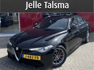 Alfa Romeo Giulia 2.0T Super 200 PK | Veloce interieur/exterieur | Trekhaak afn. | Volledig dealer onderhouden