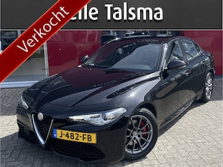 Alfa Romeo Giulia 2.0T Super 200 PK | Veloce interieur/exterieur | Trekhaak afn. | Volledig dealer onderhouden