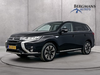 Mitsubishi Outlander 2.0 Hybride Premium // STUUR+STOEL VERWARMING // PARKEERCAMERA //