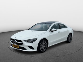 Mercedes-Benz CLA 180 Business Solution Luxury Aut | Panoramadak | Sfeerled