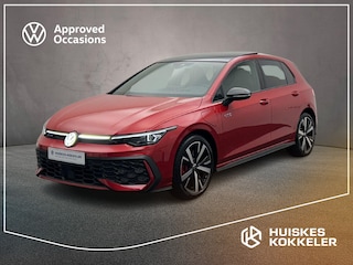 Volkswagen Golf GTE 1.5 TSI eHybrid 272pk DSG Automaat Trekhaak, Lederen bekleding, Panoramadak, 360 camera, LED matrix koplampen, Black style, Adaptive cruise control