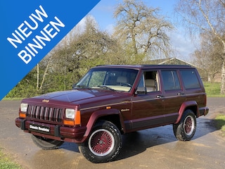 Jeep Cherokee 4.0 LIMITED 4x4, AUTOMAAT, ZEER NETJES!