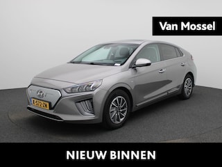 Hyundai Ioniq Premium EV 38 kWh | Automaat | Navigatie | Airco | Stoelverwarming | Stuurverwarming | Stoelverkoeling | Panorama Dak | elektrisch verstelbare stoelen | Parkeersensoren Voor & Achter | Parkeer Camera |