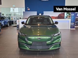 Ford Mustang Mach-E Standard RWD 75 kWh | Adaptive Cruise | Stoelverwarming/Stuurverwarming | Dual Climate Control | Dodehoek Detectie |