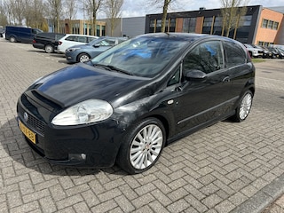 Fiat Punto Grande 1.4 T-Jet Sport 120PK AIRCO CRUISE NAP!