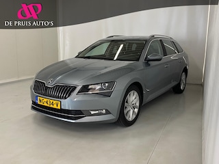 Skoda Superb Combi 1.4 TSI ACT Style Business Navigatie CanTon-sound 17inch LM El.stoelen+memo Alcantara PDC voor+achter Dodehoekdetectie El.achterklep