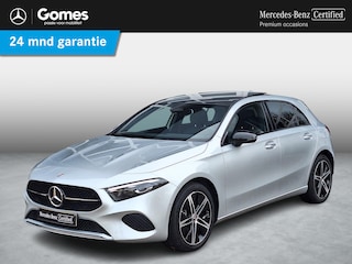 Mercedes-Benz A-klasse 250 e | Panoramadak | Night Pakket | MULTIBEAM LED Koplampen | Apple CarPlay | Android Auto | Sfeerverlichting | Dodehoekassistentie | Stoelverwarming | Achteruitrijcamera | Elektrisch Inklapbare Buitenspiegels
